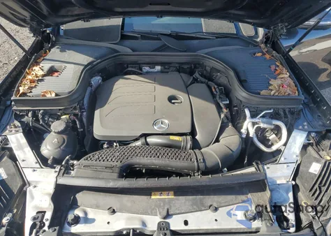 2022 Mercedes-Benz Glc 300 z USA, uszkodzony, nr VIN W1N0G8DB3NV361909